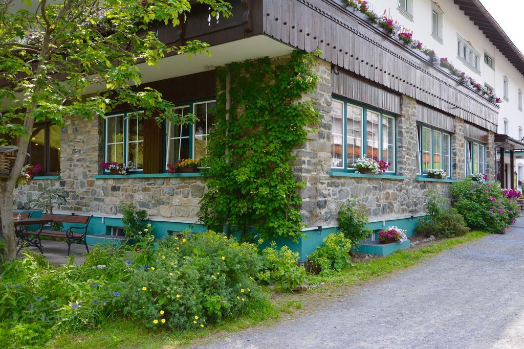 Clubdorf Hotel Alpenrose Galtür Exterior foto